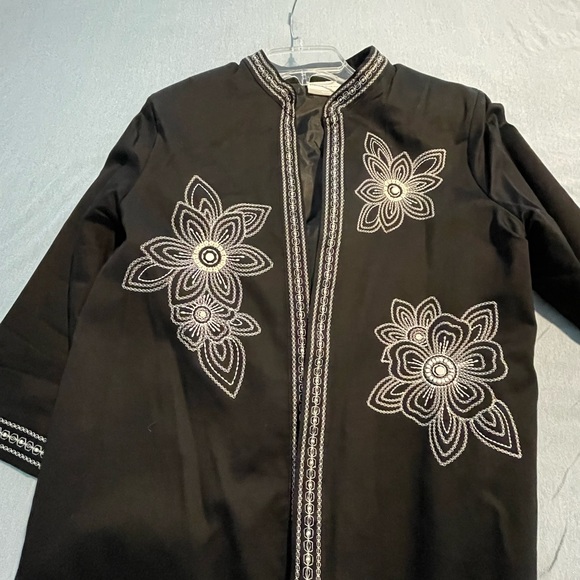 Alfred Dunner Black & White open Blazer Jacket size 14P - Picture 2 of 4